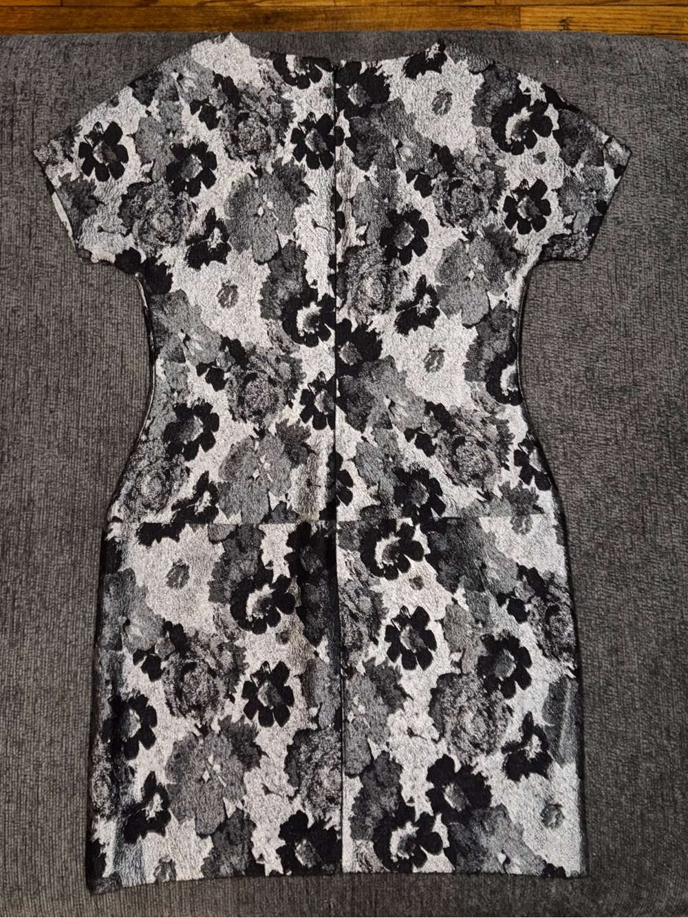Banana Republic Metallic Floral Cocktail Holiday Party Dress Size 2 - Picture 5 of 10